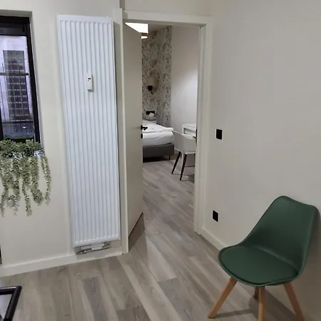 Center Location 2br Near Station! Antwerpen