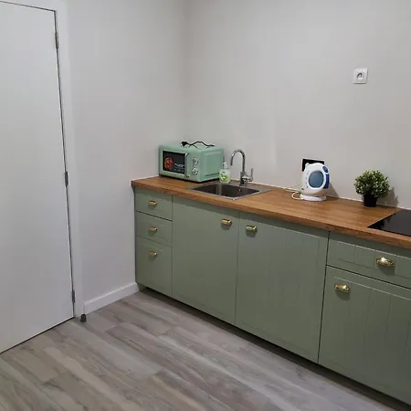 Center Location 2br Near Station! Antwerpen