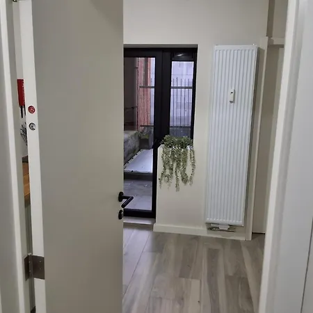 Center Location 2br Near Station! Apartman Antwerpen